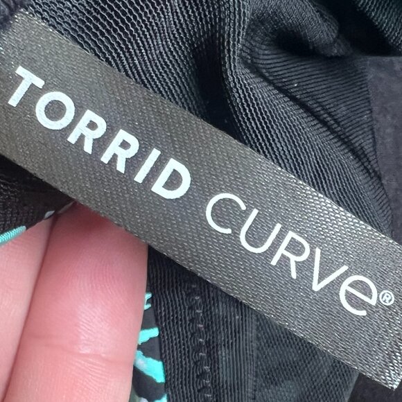 Women's Torrid Curve Animal Push Up Bra - Picture 5 of 6